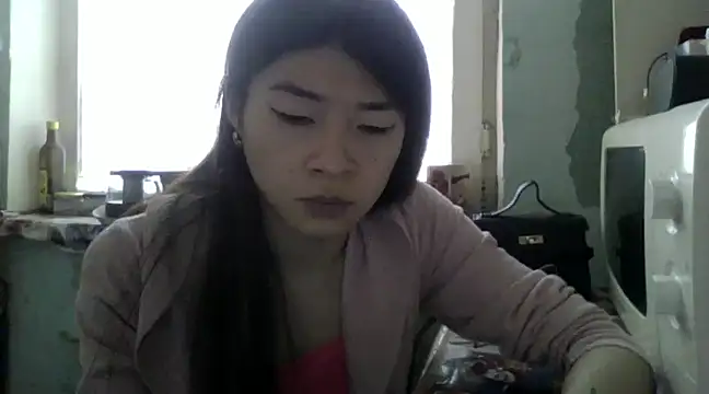 CarlyJoy online show from February 2025 11:51:02 AM