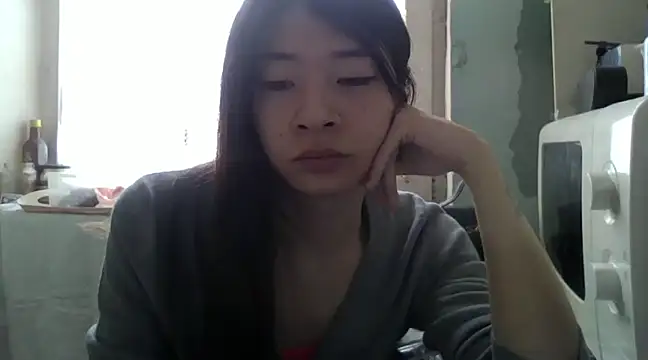CarlyJoy online show from March 2025 09:24:02 AM
