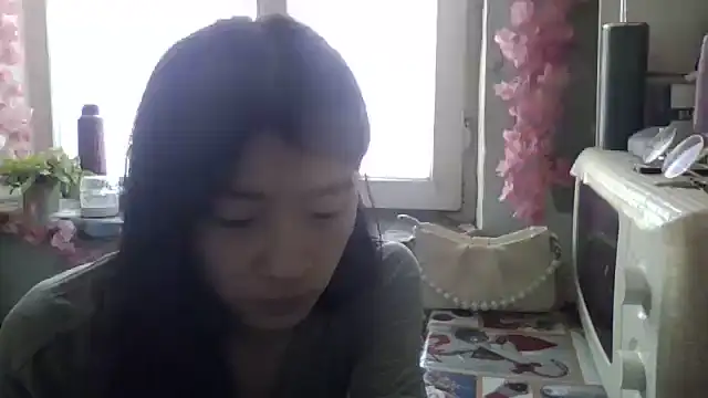 CarlyJoy online show from November 2025 07:41:02 AM