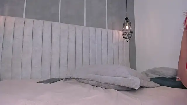 chloe d online show from January 2025 10:16:02 AM