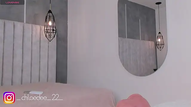 chloe d online show from January 2025 10:51:02 AM