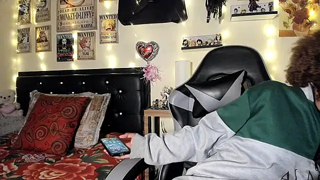 Cristal Jonasxh online show from September 2025 05:12:01 AM