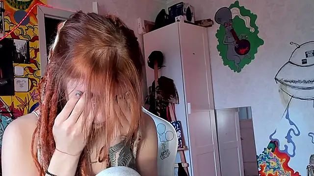 Sunny Mouse  online show from October 2025 01:08:02 PM