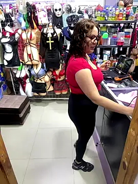 ROSALIALUCY online show from October 2025 11:43:01 AM