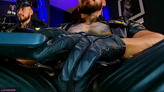 billyMayer  online show from October 2025 05:52:01 PM