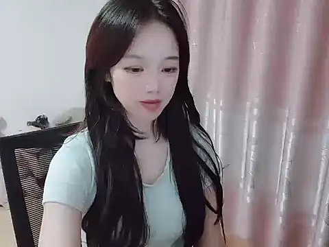 wwcc123 online show from October 2025 01:54:01 PM