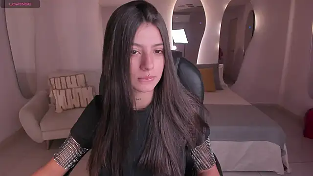 AlessiaCorleone  online show from December 2024 08:25:01 PM