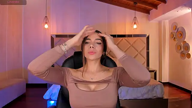 AmyWalker  online show from January 2025 10:23:02 AM