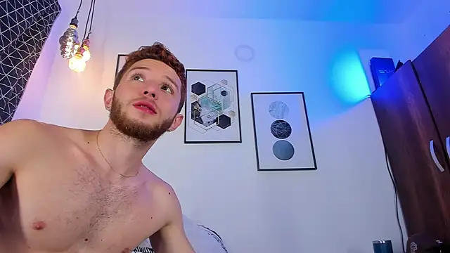 Juan Castano online show from March 2025 11:03:01 AM