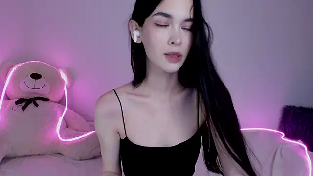 Snapshot of 666kisses chatting on February 2025 03:31:01 PM 666kisses online show from February 2025 03:31:01 PM