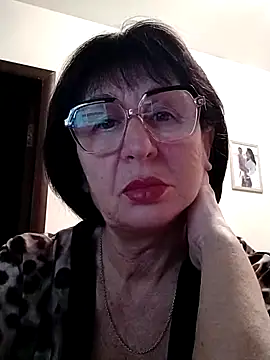 AlbinaXPretty online show from December 2024 04:42:01 AM