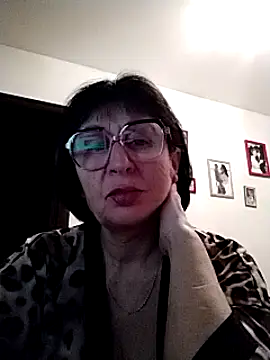 AlbinaXPretty online show from December 2024 02:17:02 PM