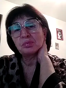 AlbinaXPretty online show from December 2024 02:27:01 PM