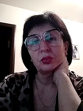 AlbinaXPretty online show from December 2024 02:27:02 PM