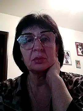 AlbinaXPretty online show from December 2024 08:03:02 PM