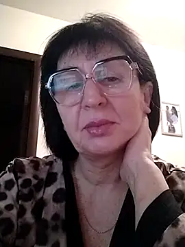 AlbinaXPretty online show from January 2025 06:27:02 PM