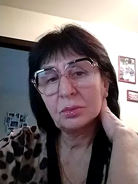 AlbinaXPretty online show from January 2025 01:47:01 PM