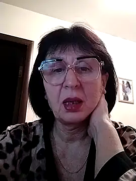 AlbinaXPretty online show from January 2025 06:49:02 PM