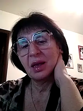 AlbinaXPretty online show from January 2025 05:42:02 PM