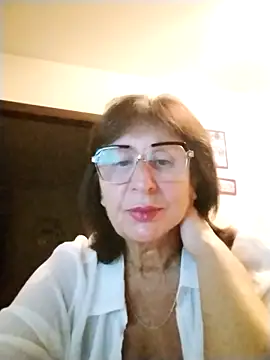 AlbinaXPretty online show from September 2025 07:25:01 PM