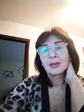 AlbinaXPretty online show from October 2025 06:22:02 AM