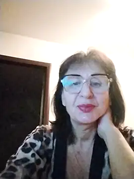 AlbinaXPretty online show from October 2025 04:05:02 PM