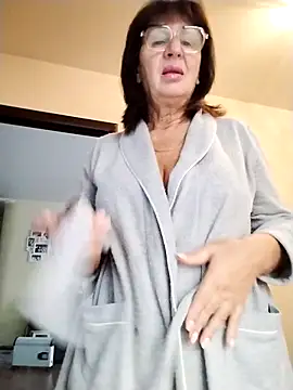 AlbinaXPretty online show from October 2025 07:42:02 AM