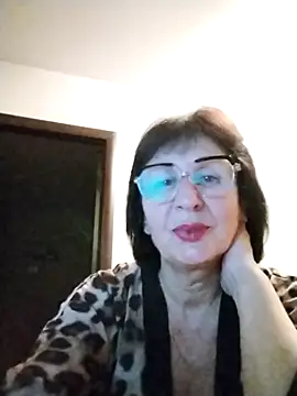 AlbinaXPretty online show from October 2025 08:53:02 PM