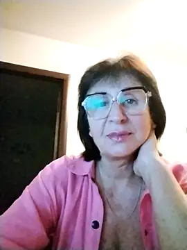 AlbinaXPretty online show from October 2025 05:13:02 PM