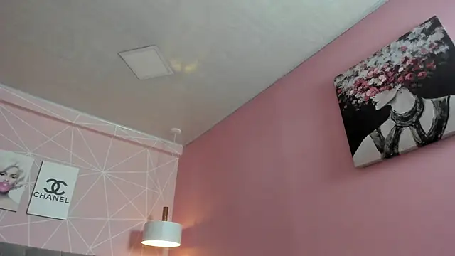 Snapshot of dolly_zoe chatting on September 2025 09:52:02 PM dolly zoe online show from September 2025 09:52:02 PM