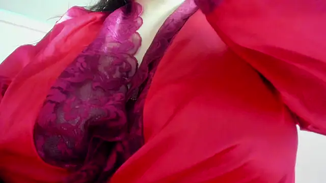 Snapshot of dolly_zoe chatting on October 2025 04:31:01 AM dolly zoe online show from October 2025 04:31:01 AM