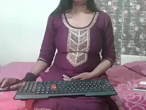 nikitahot3 online show from February 2025 08:18:02 AM