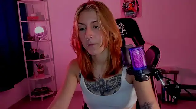 Snapshot of Dakotaa_ chatting on January 2025 04:48:01 AM Dakotaa online show from January 2025 04:48:01 AM