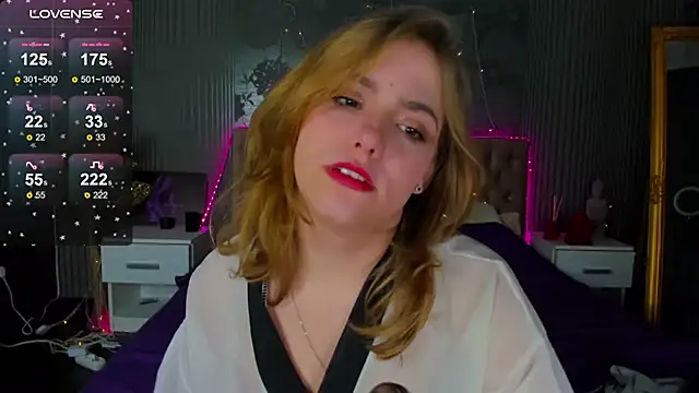 DellaRowe online show from December 2024 01:32:02 PM