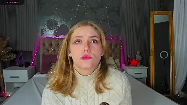 DellaRowe online show from December 2024 01:07:02 PM