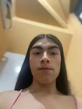 valendoll online show from November 2025 05:10:02 AM