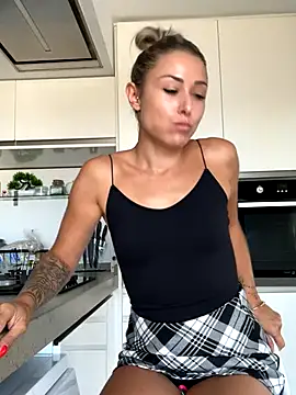 petrouchkaaa  online show from October 2025 09:16:01 AM