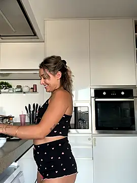 petrouchkaaa  online show from October 2025 07:44:01 AM