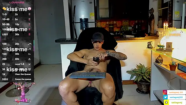 Dominic Joness online show from October 2025 12:43:01 AM