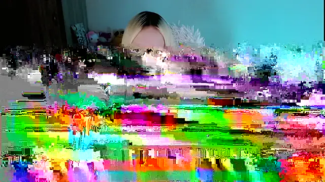 Snapshot of Emily_Nyaffee chatting on February 2025 05:51:02 PM Emily Nyaffee online show from February 2025 05:51:02 PM