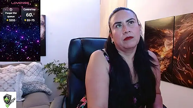 amalia brunette online show from March 2025 10:44:01 PM