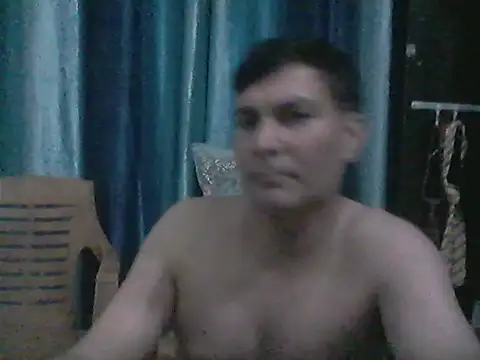 Snapshot of ZIMMY25 chatting on November 2025 05:58:02 PM ZIMMY25 online show from November 2025 05:58:02 PM