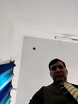 Snapshot of ZIMMY25 chatting on November 2025 06:46:02 AM ZIMMY25 online show from November 2025 06:46:02 AM