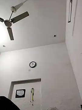 Snapshot of ZIMMY25 chatting on November 2025 06:39:01 PM ZIMMY25 online show from November 2025 06:39:01 PM