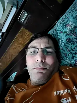 Snapshot of ZIMMY25 chatting on November 2025 07:36:03 PM ZIMMY25 online show from November 2025 07:36:03 PM