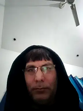 Snapshot of ZIMMY25 chatting on December 2025 04:38:01 PM ZIMMY25 online show from December 2025 04:38:01 PM