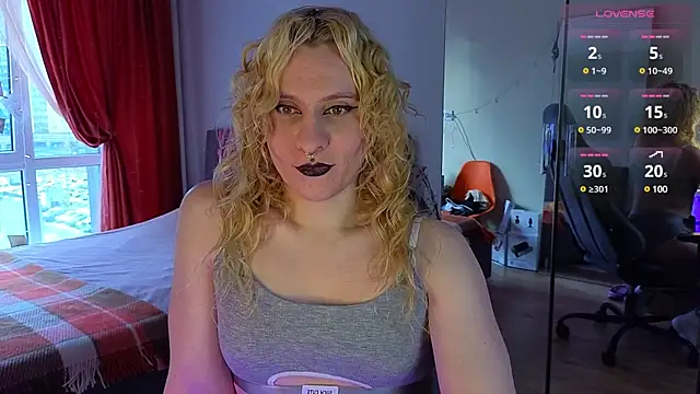 Lori Myaf online show from March 2025 02:23:01 PM