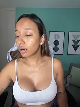 DianaHopson online show from January 2025 11:02:02 AM