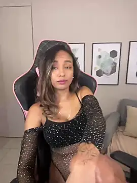 DianaHopson online show from February 2025 12:52:02 PM