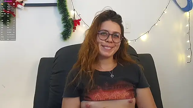 irinasweet27 online show from December 2024 04:06:02 AM